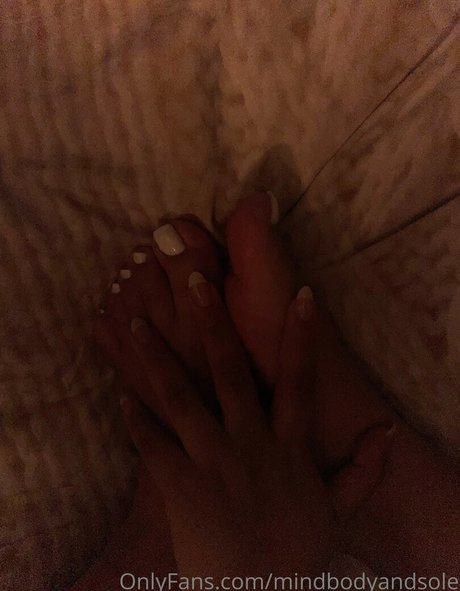 mindbodyandsole hot star picture