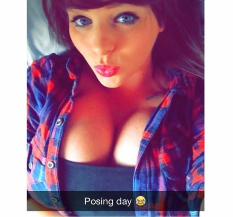 Gina May Mielke model img