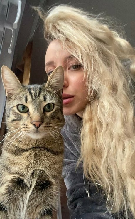 slavicpeaches model beautiful img