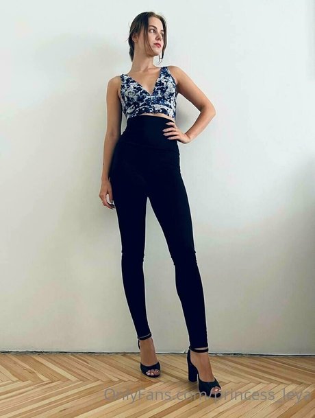 princess leya perfect star pics