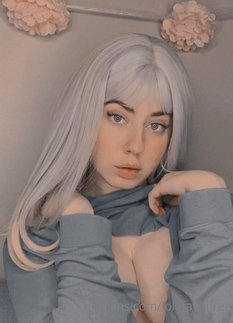 lolafawnfree naked star images