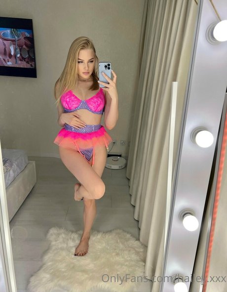 hailey xxx nude pornstar archive