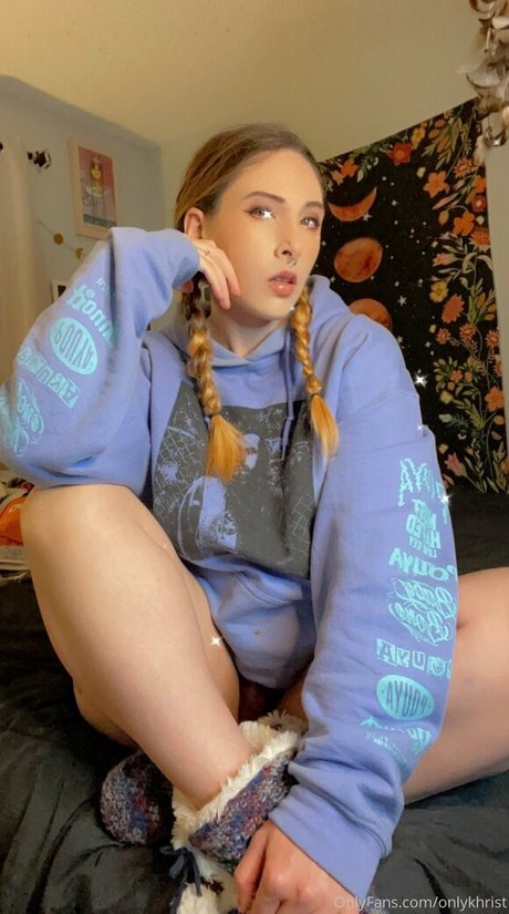 onlykhrist art model pictures