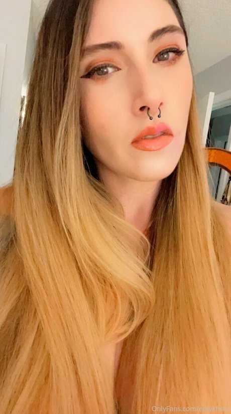 onlykhrist free pornstar img