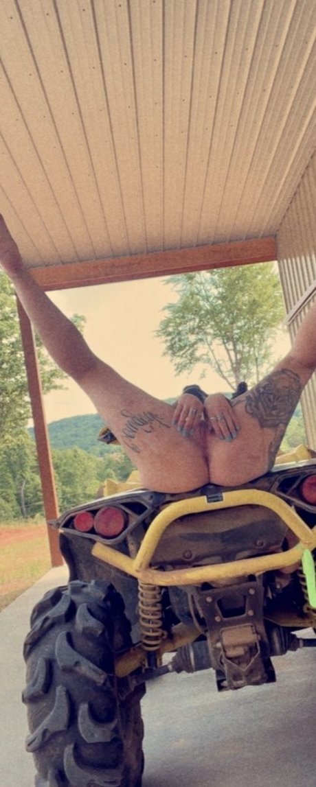 Barrel racer71 nude star image