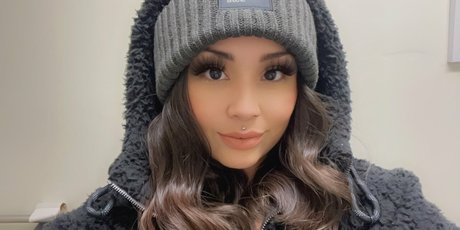 nongmhoe model nude images