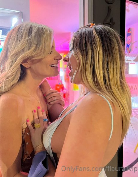 tiny tits onlyfans free archive