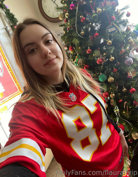 flaurallvip nude star img