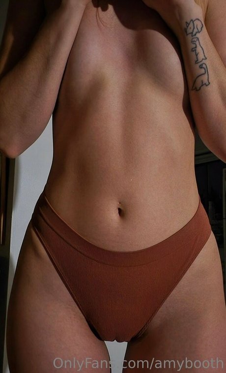 amybooth pornographic star photos