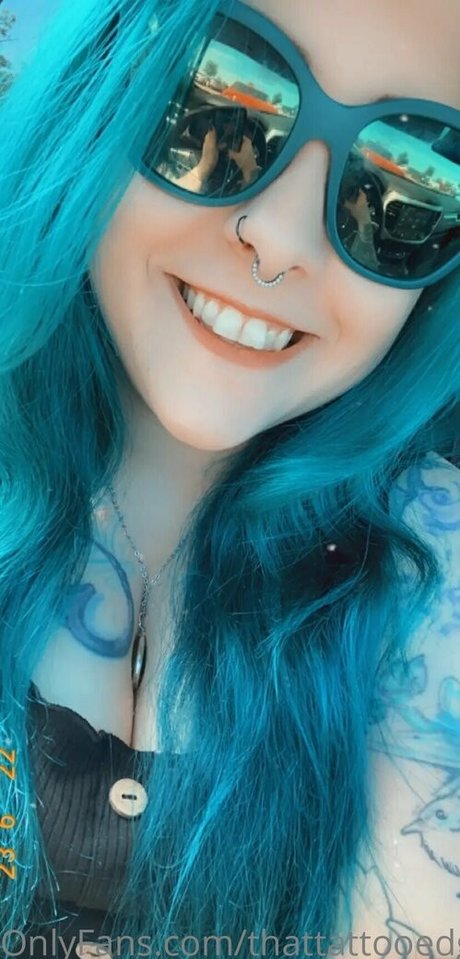 thattattooedgirl star art gallery