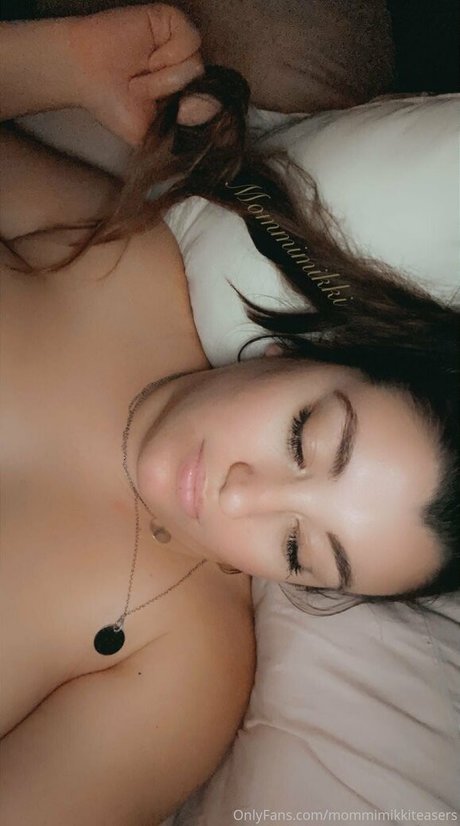 mommimikkiteasers exclusive pornstar photo