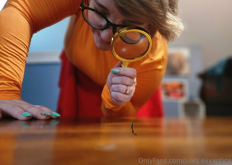 jules exxxotica top star img