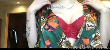 yanaperfect model nude pic