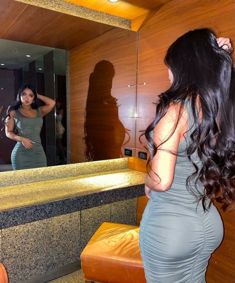 Sakura Nakamura exclusive star pictures