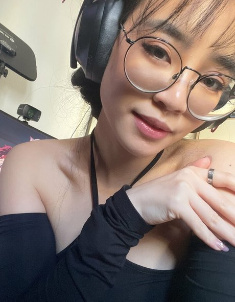 Xktie pornstar hd image