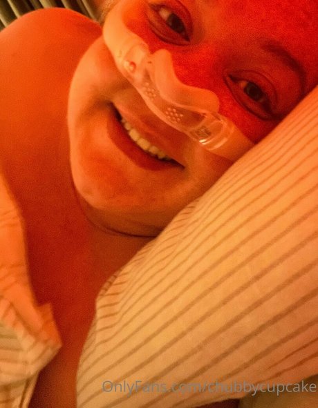 chubbycupcake adult model pic