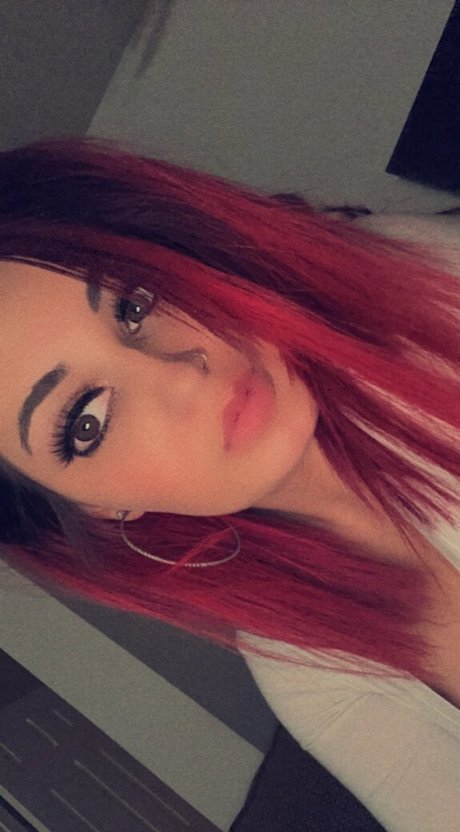 neighborgirlxo star hot archive