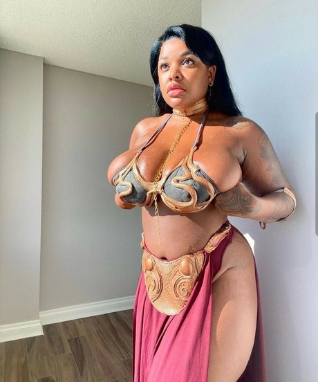 hotanime girl nice model image