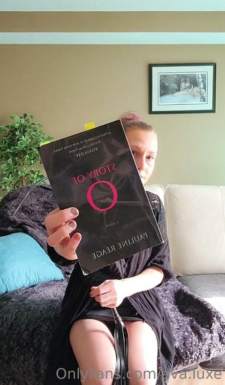 ava luxe sexy pornstar picture