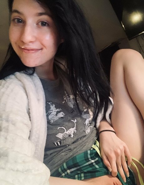 elizabethreed model sexy img