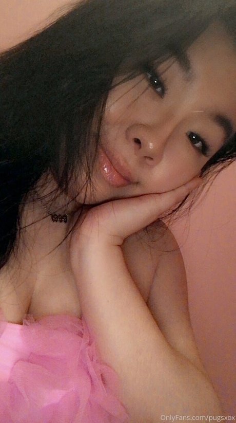 pugsxox pretty model photos