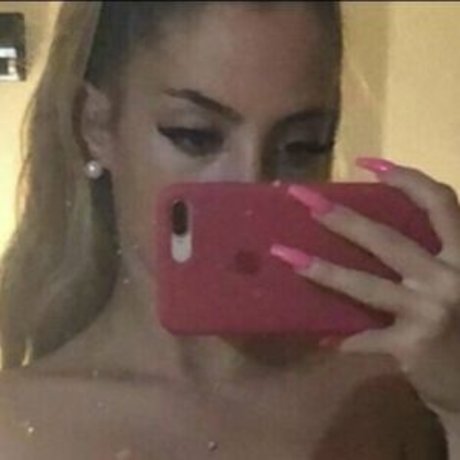 lauraonlyfree star hot img