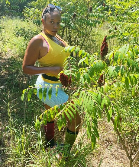 realtexascurves beautiful actress pics