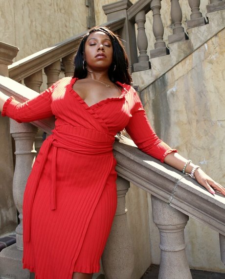 realtexascurves star nude gallery