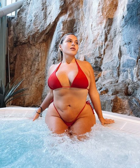 Perusamma model exclusive photo