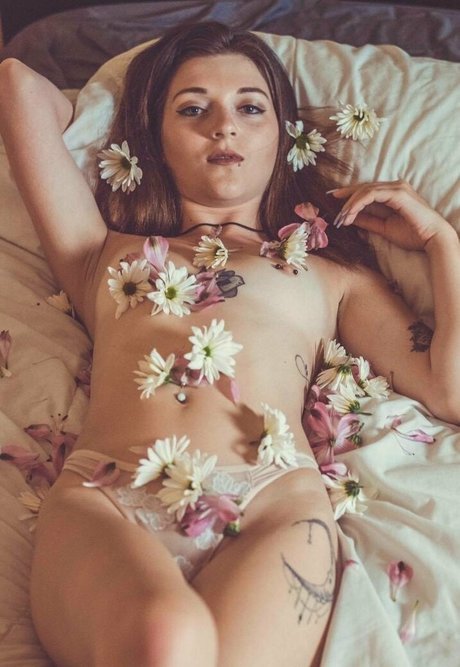 xcx777 pretty pornstar img