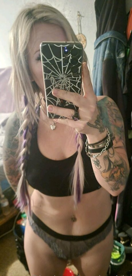 blackwidowbarbie 56 star erotic photo