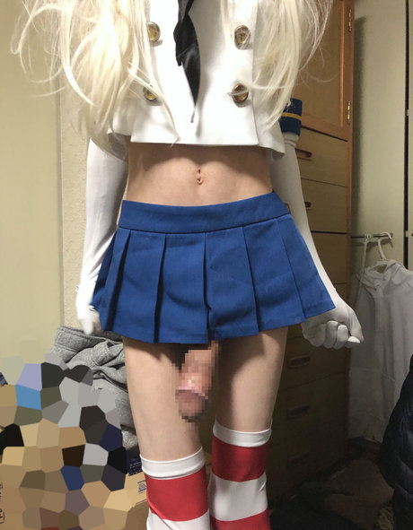 Finni081 nude star image