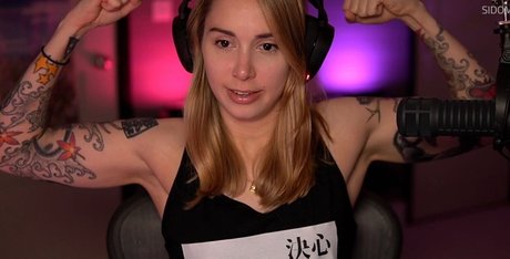 Evelien Smolders star sexy photo