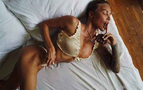 Annaksyuk xxx pornstar pictures