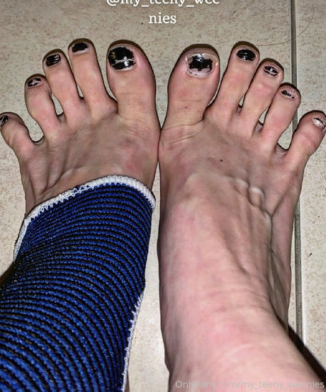 my teeny weenies porn model gallery