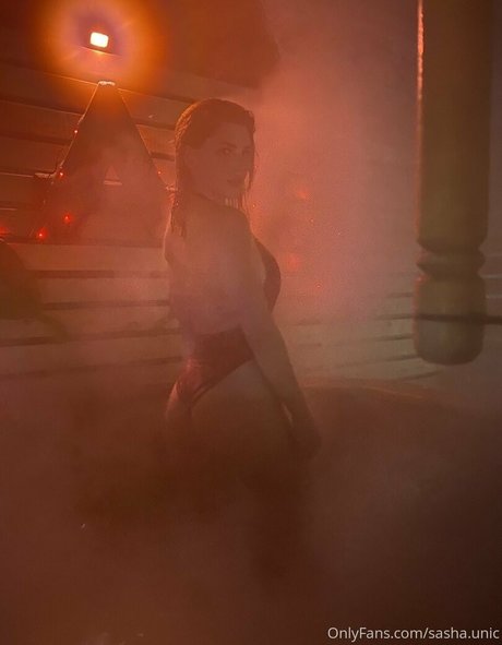 sasha unic star nice photo