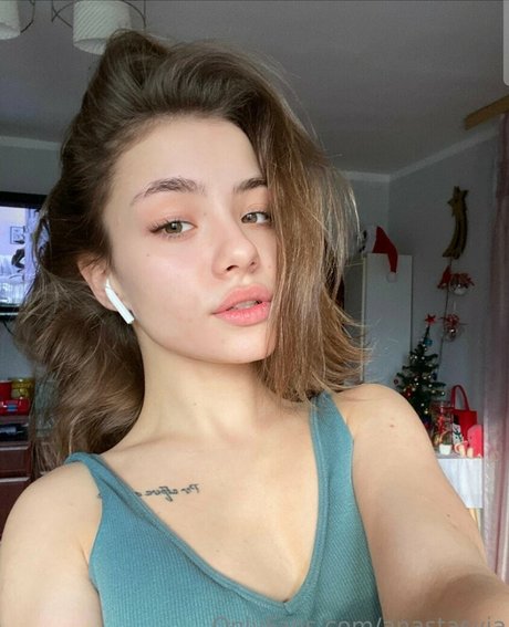 nastasiav best model images