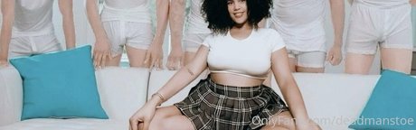 deadmanstoe star naked photo