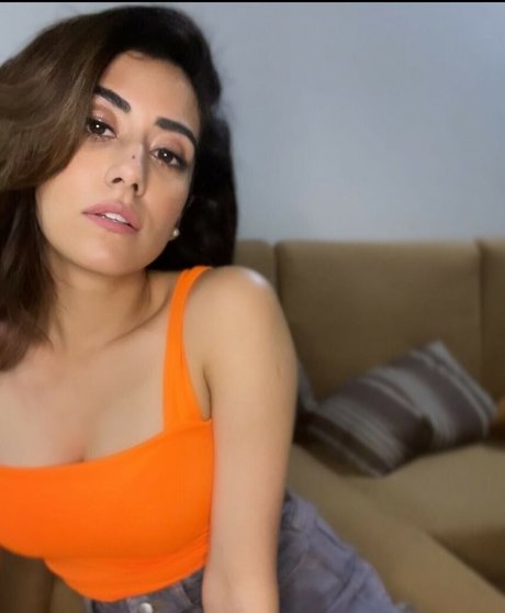 Jonita Gandhi pornographic model pics