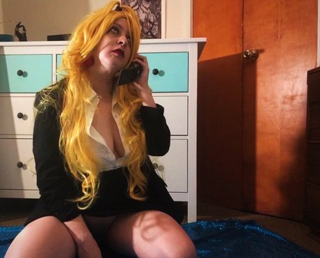 gutter meatfree model sexy photo