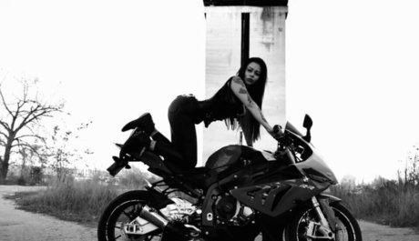 Emona perfect pornstar img