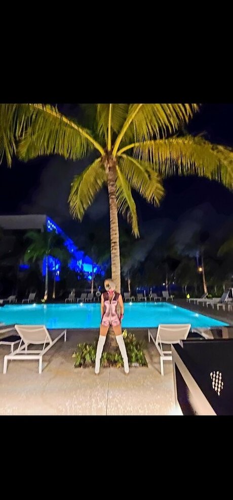 hotcassandraxxx star pretty photo