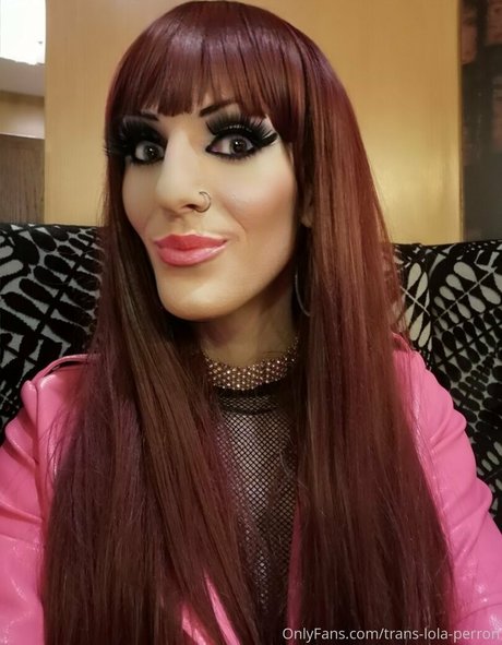 trans lola perron pretty actress image