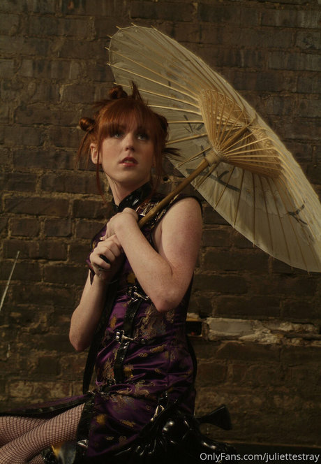 juliettestray sexy actress pic