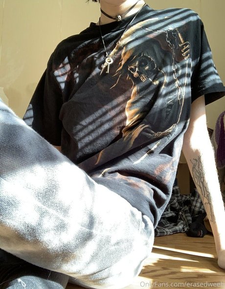 erasedweeaboo free porn model pics