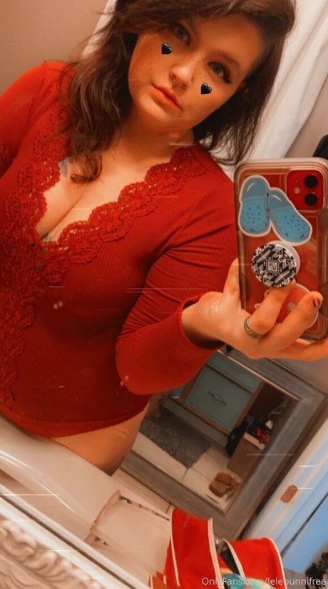 lelebunnifree top model photos