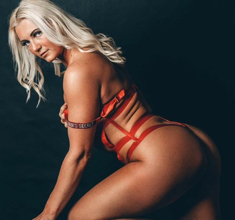 XoKaylee22 naked star pics