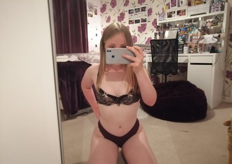 justanuptowngirl nude actress images