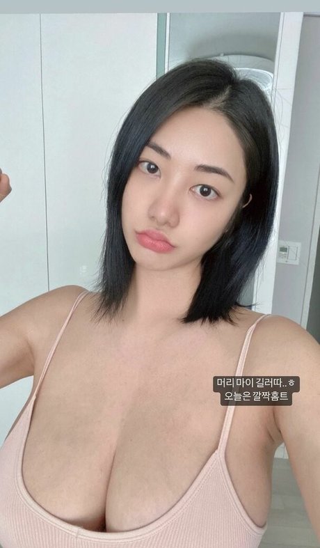 Tasha Y model porn photos