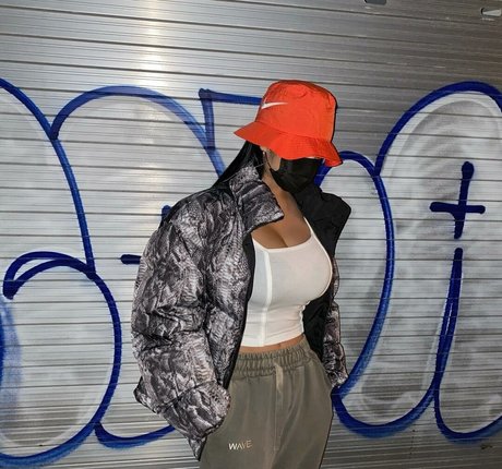 Tasha Y high quality actress picture